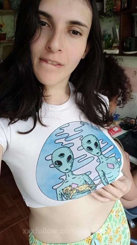 car muestro tetas sin que mk hermanastro se enter.. Starring pauliirose 719d2d tiktok porn