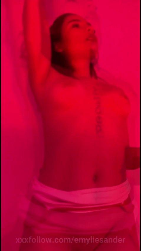 hot Cuteness overload with a side of temptation. .. Starring emyliesander ddad29 tiktok porn