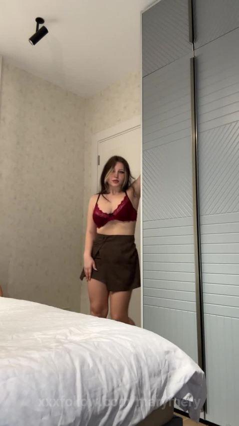 short Red lace bra and brown skirt pulled aside for.. Starring marymery 33e665 tiktok porn