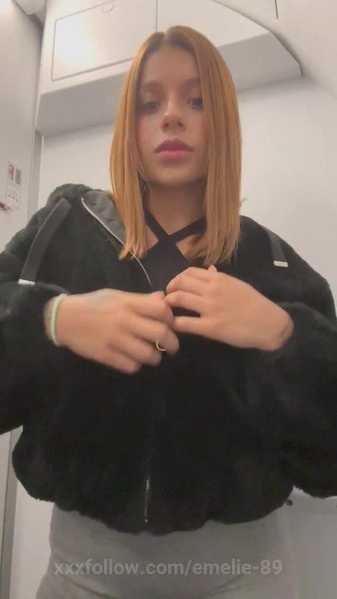 sunrise I got in little heat at the airport Starring emelie-89 70567d tiktok porn