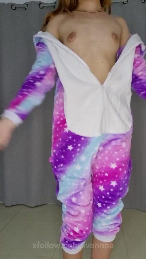 tiktok I'm ready for have a sleepover.. Starring Ivanna Diamon (ivannna) - XXX follow 42a183 tiktok porn