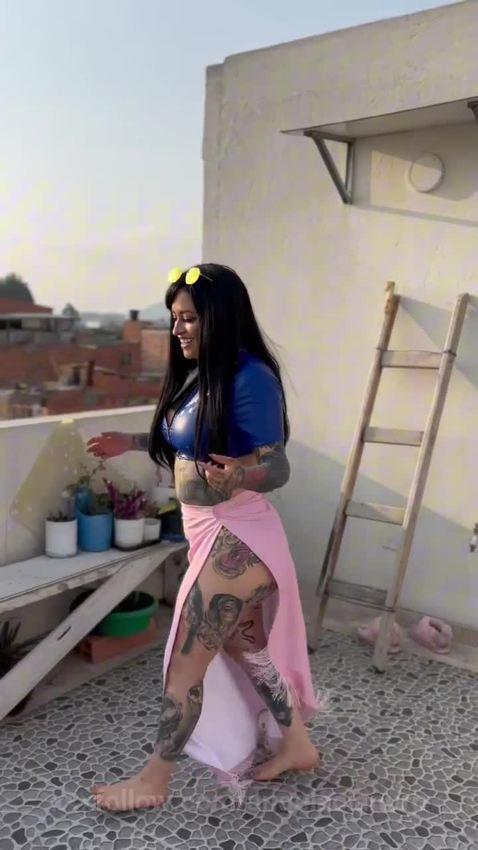 tiktok my neighborhod look my tits Starring angelacianuro 97e039 tiktok porn