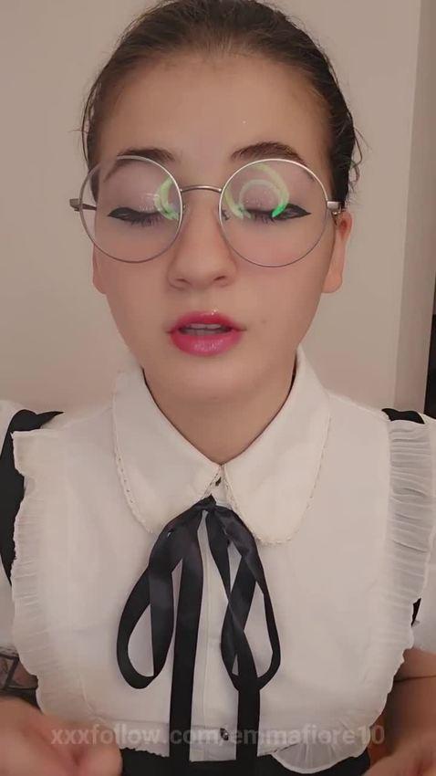 watch Debería estudiar psicología, se lo que te hac.. Starring emmafiore10 d64b87 tiktok porn